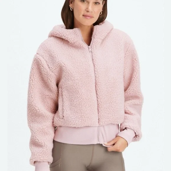 Fabletics Maeve Pink Summit Teddy Jacket with High Collar and Cropped Design 🧸💖 - Picture 1 of 9